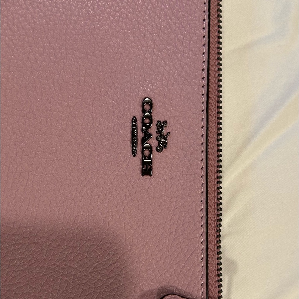 Coach Lavender Wristlet Leather - Picture 7 of 7